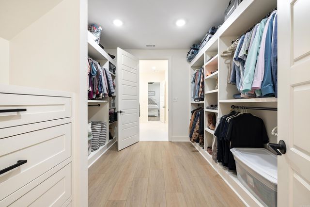 915 Valley Creek, North Little Rock, AR 72116