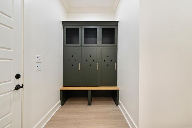 915 Valley Creek, North Little Rock, AR 72116