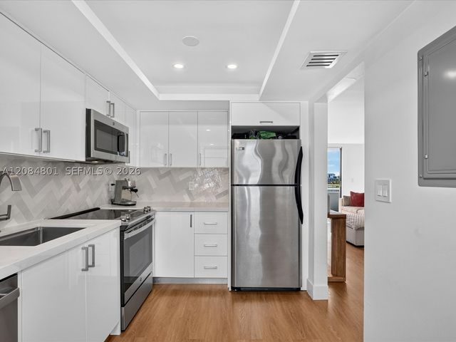 8201 Byron Ave 502, Miami Beach, FL 33141