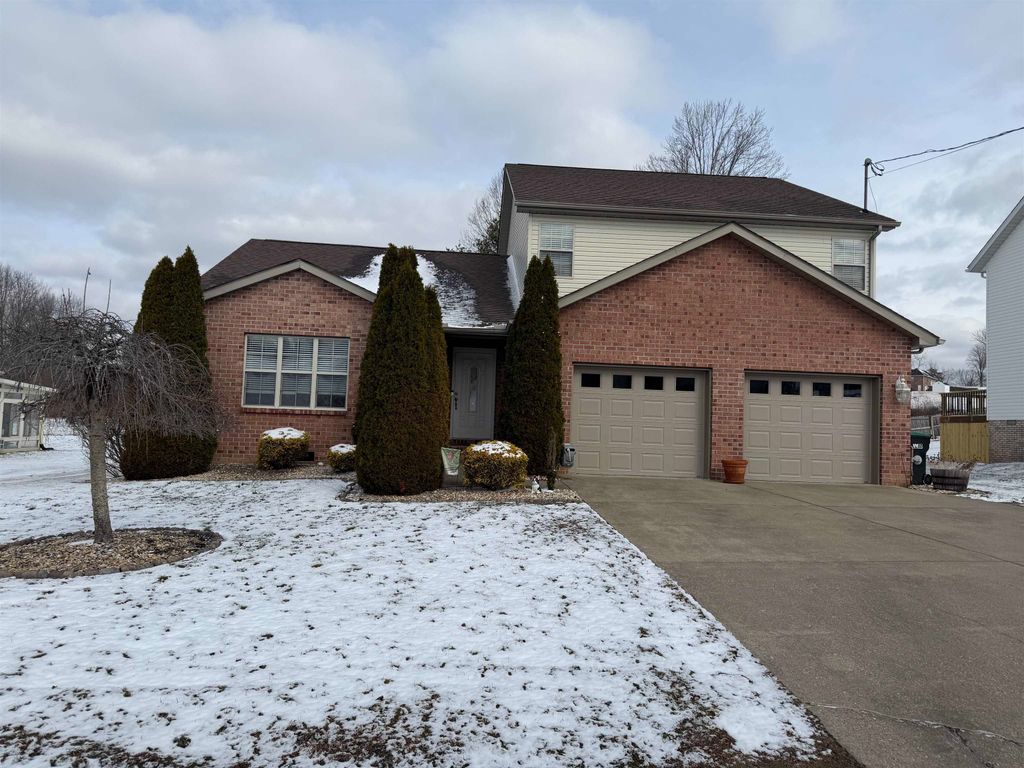 139 Ralph Drive, Hurricane, WV 25526