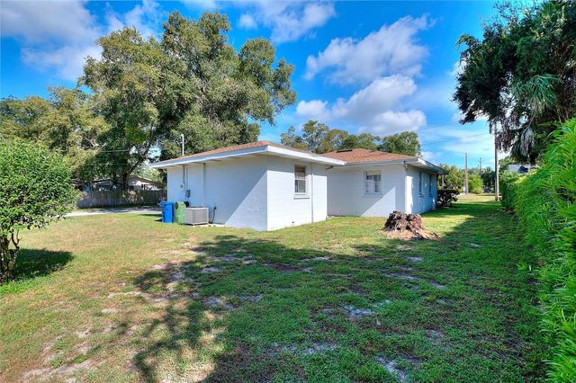 708 AVENUE E NE, Winter Haven, FL 33881