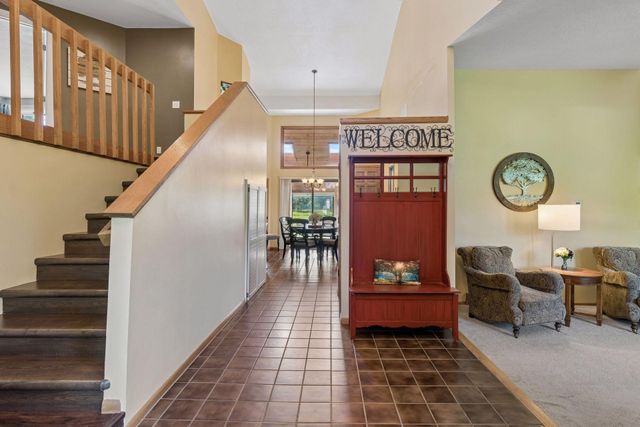 9629 Bennett Place, Eden Prairie, MN 55347