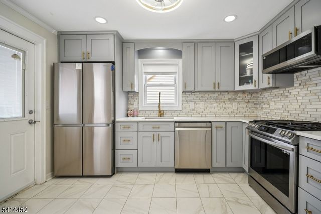 10 Hurley Ave, North Plainfield Boro, NJ 07060