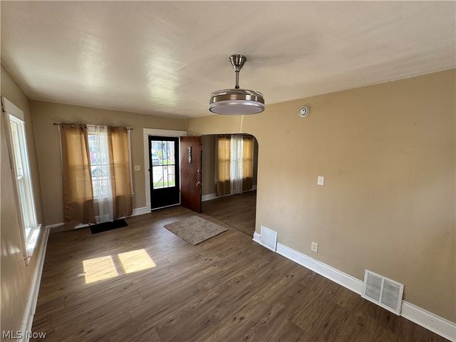 3059 W 111th Street, Cleveland, OH 44111