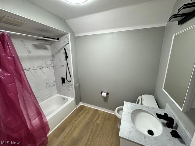 3059 W 111th Street, Cleveland, OH 44111