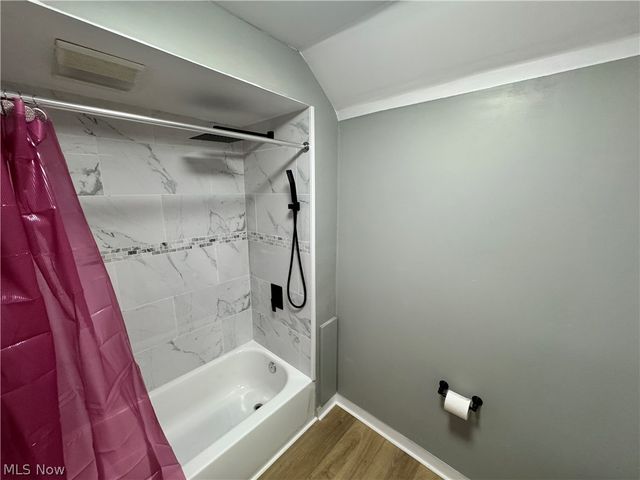 3059 W 111th Street, Cleveland, OH 44111