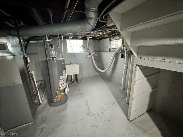 3059 W 111th Street, Cleveland, OH 44111