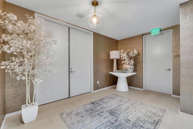 18975 Collins Avenue 2802, Sunny Isles Beach, FL 33160