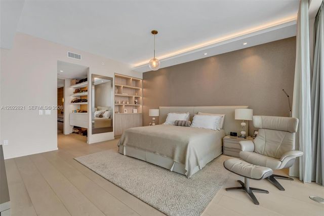 18975 Collins Avenue 2802, Sunny Isles Beach, FL 33160