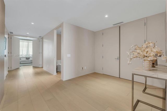 18975 Collins Avenue 2802, Sunny Isles Beach, FL 33160