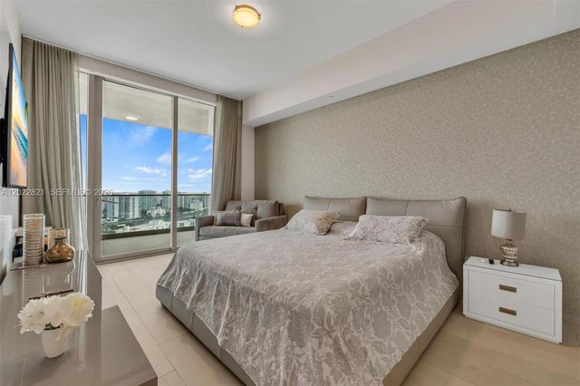18975 Collins Avenue 2802, Sunny Isles Beach, FL 33160