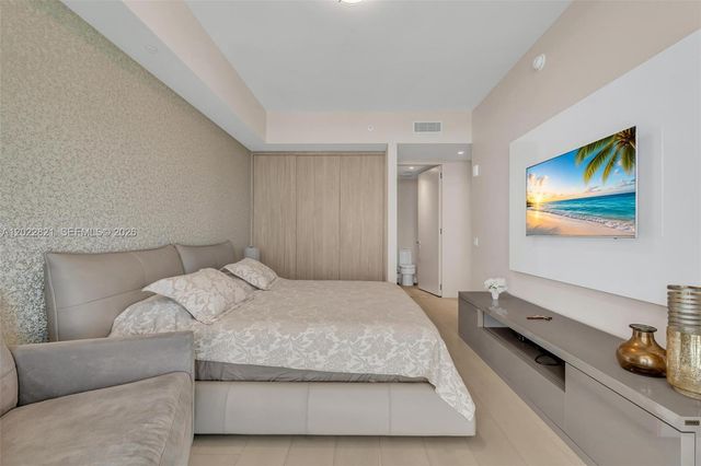 18975 Collins Avenue 2802, Sunny Isles Beach, FL 33160
