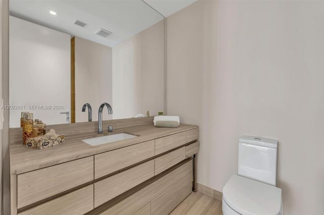 18975 Collins Avenue 2802, Sunny Isles Beach, FL 33160