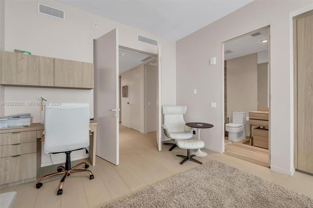 18975 Collins Avenue 2802, Sunny Isles Beach, FL 33160