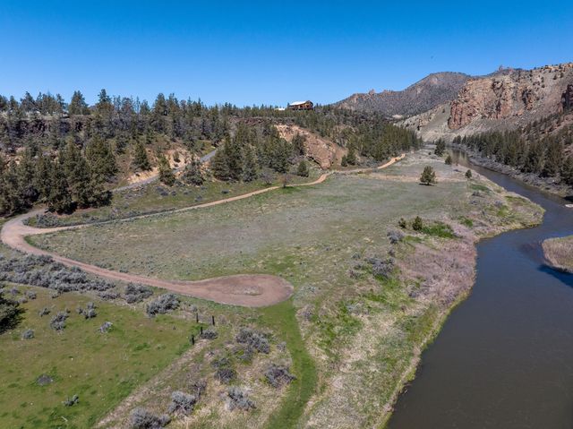 10300 NE Canyons Ranch Drive, Terrebonne, OR 97760