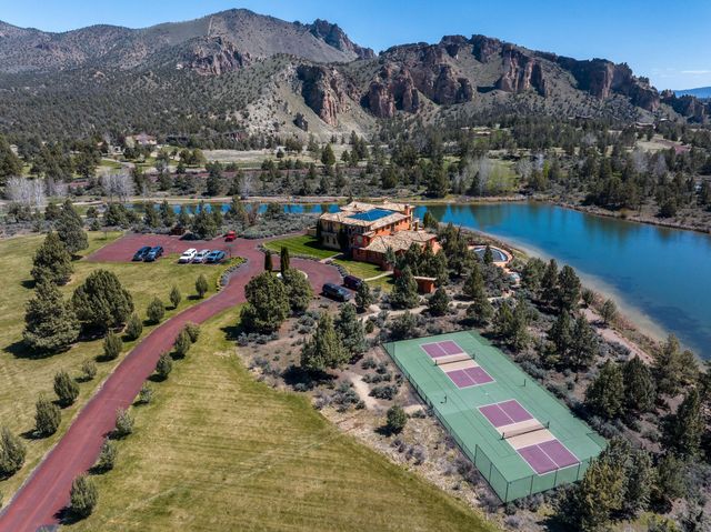 10300 NE Canyons Ranch Drive, Terrebonne, OR 97760