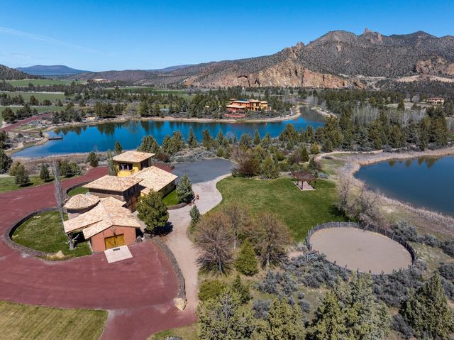 10300 NE Canyons Ranch Drive, Terrebonne, OR 97760