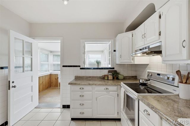 6528 Pernod Avenue, St Louis, MO 63139