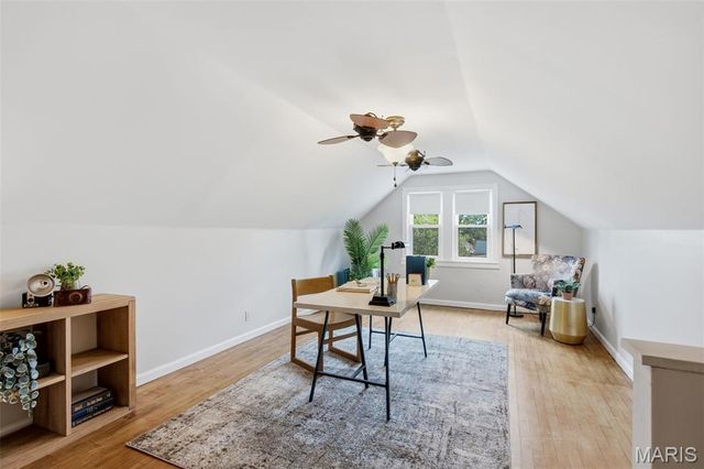 6528 Pernod Avenue, St Louis, MO 63139