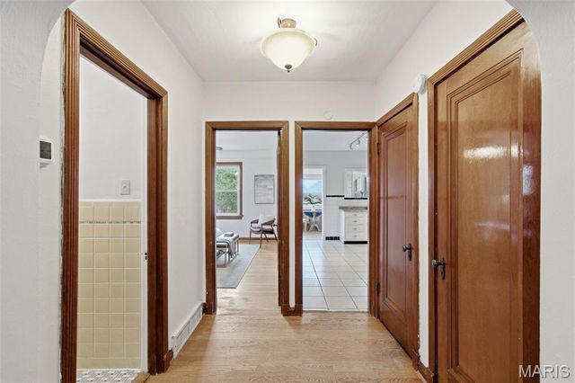 6528 Pernod Avenue, St Louis, MO 63139