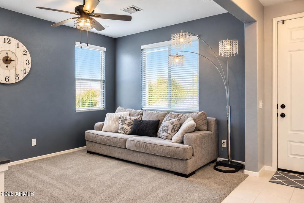 18496 W WILLIAMS Road, Surprise, AZ 85387 — photo 4