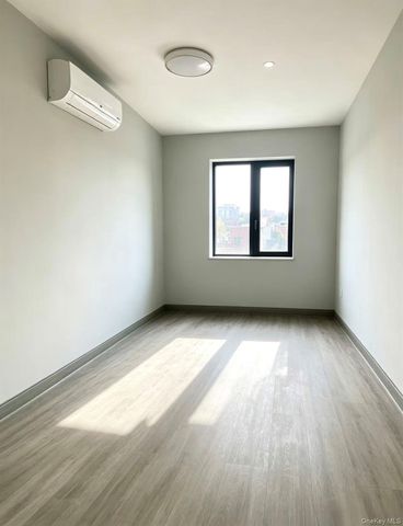 10850 Roosevelt Avenue 4B, Corona, NY 11368