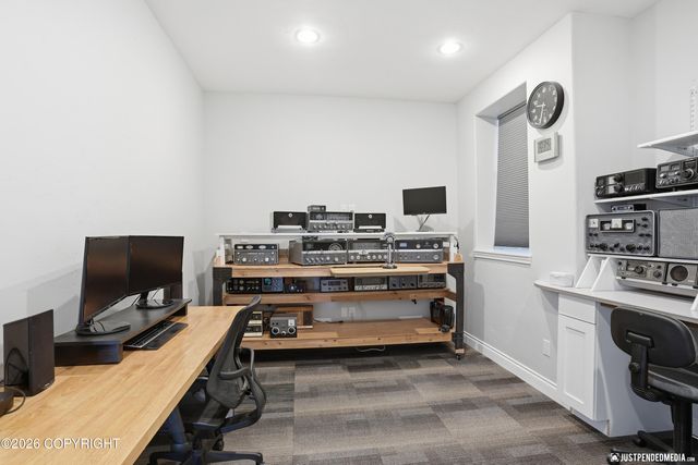 17015 Jacqueline Circle, Anchorage, AK 99516