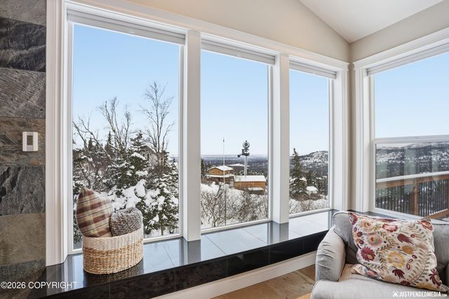 17015 Jacqueline Circle, Anchorage, AK 99516