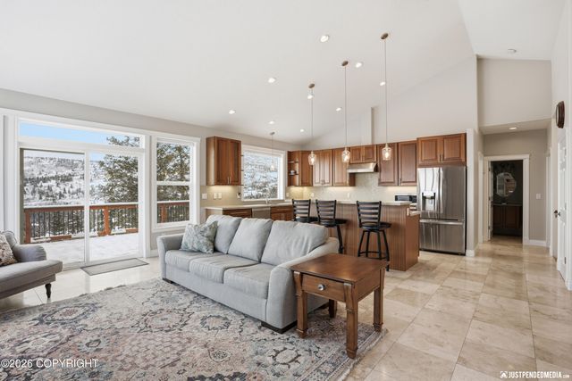 17015 Jacqueline Circle, Anchorage, AK 99516