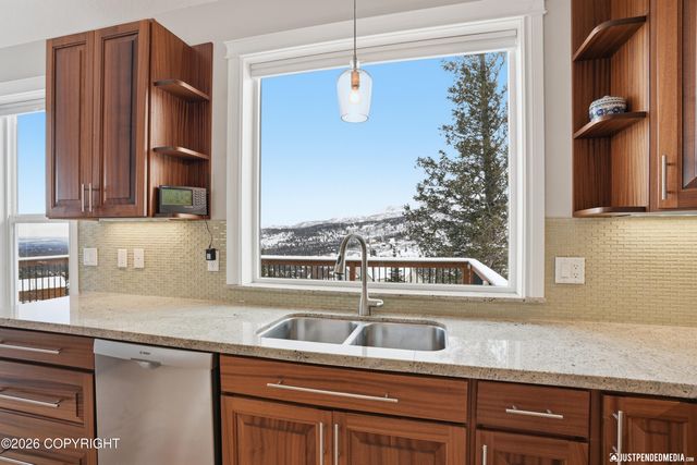 17015 Jacqueline Circle, Anchorage, AK 99516