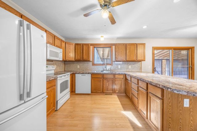 16393 Tamarack Road, Howard City, MI 49329