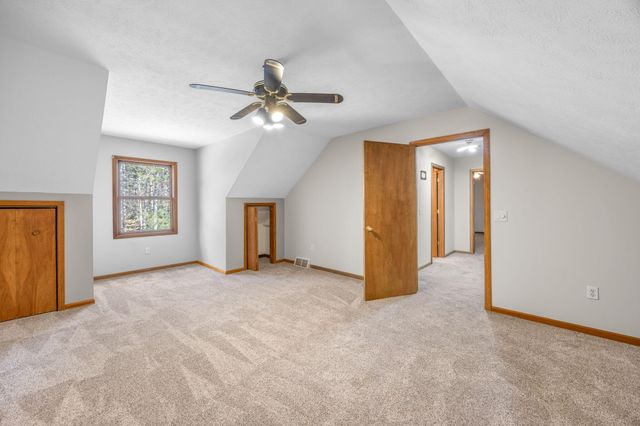 16393 Tamarack Road, Howard City, MI 49329