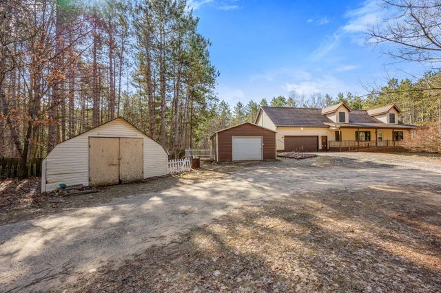 16393 Tamarack Road, Howard City, MI 49329