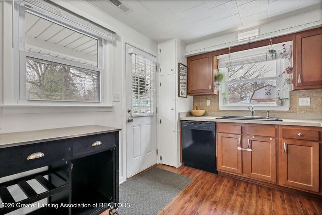 422 Ann Street, Mason, MI 48854