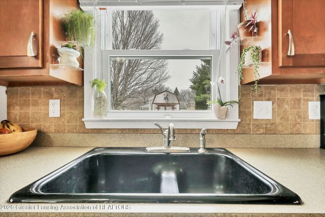 422 Ann Street, Mason, MI 48854