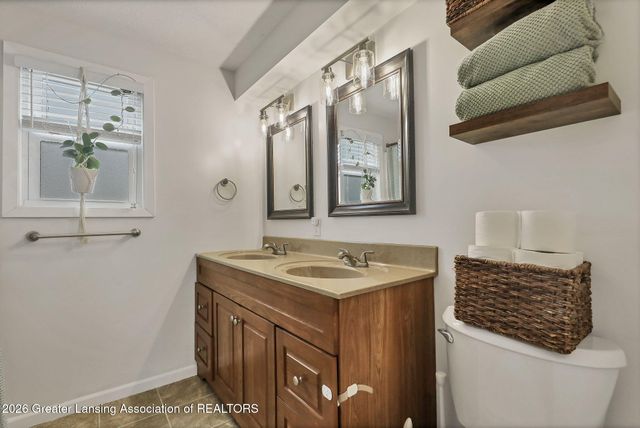 422 Ann Street, Mason, MI 48854