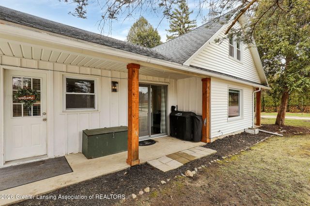 422 Ann Street, Mason, MI 48854