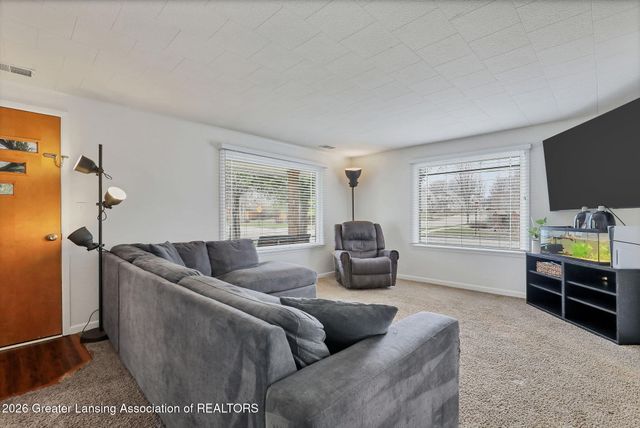 422 Ann Street, Mason, MI 48854