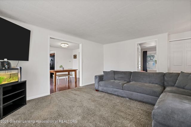 422 Ann Street, Mason, MI 48854