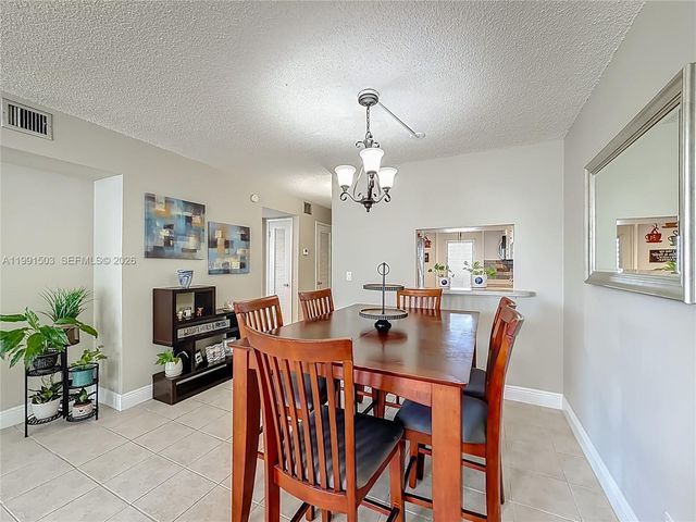 400 SE 10th St 218, Deerfield Beach, FL 33441