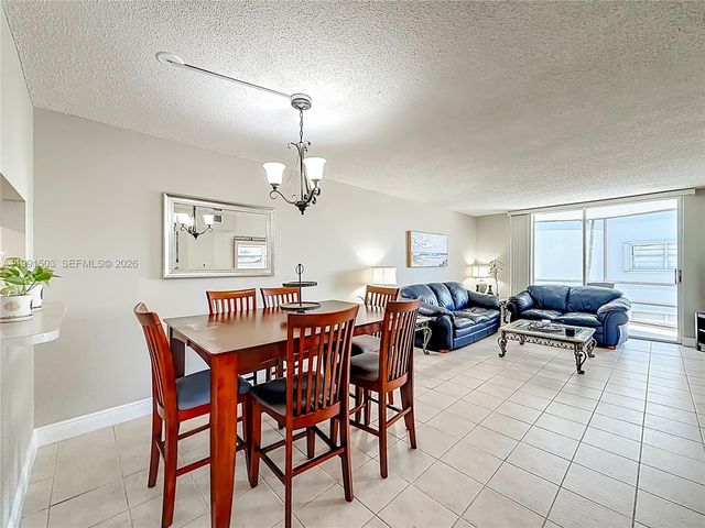 400 SE 10th St 218, Deerfield Beach, FL 33441