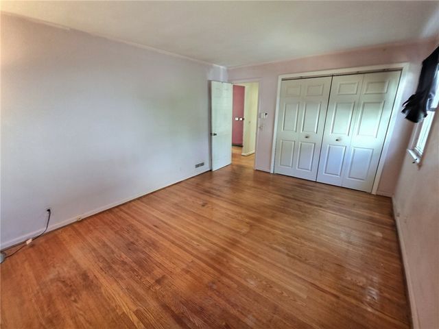 2826 Saint Paul Blvd, Irondequoit, NY 14617