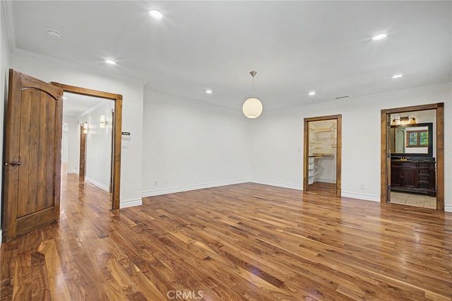 738 N Kenter Avenue, Brentwood, CA 90049