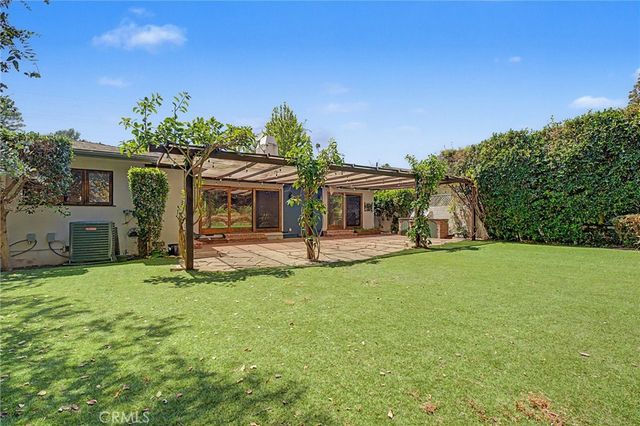 738 N Kenter Avenue, Brentwood, CA 90049