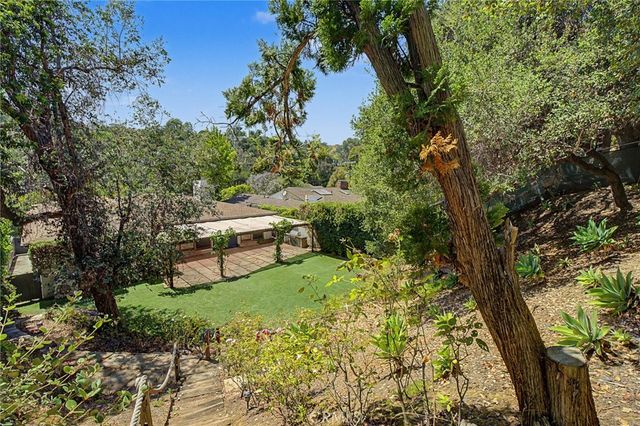 738 N Kenter Avenue, Brentwood, CA 90049