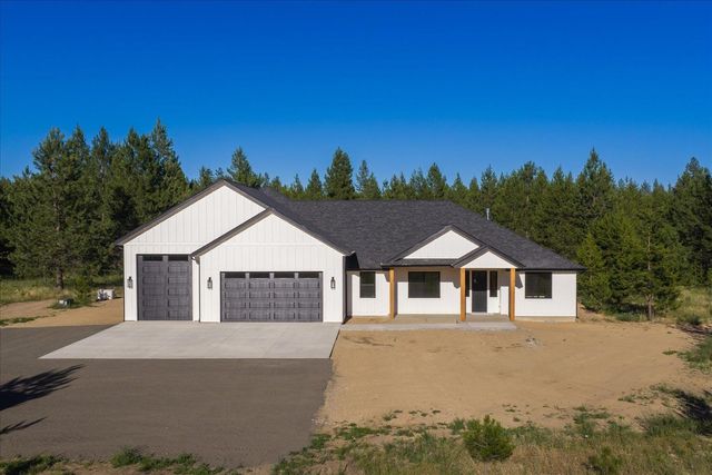 41094 N Gray Owl Ln, Deer Park, WA 99006