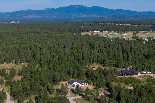 41094 N Gray Owl Ln, Deer Park, WA 99006