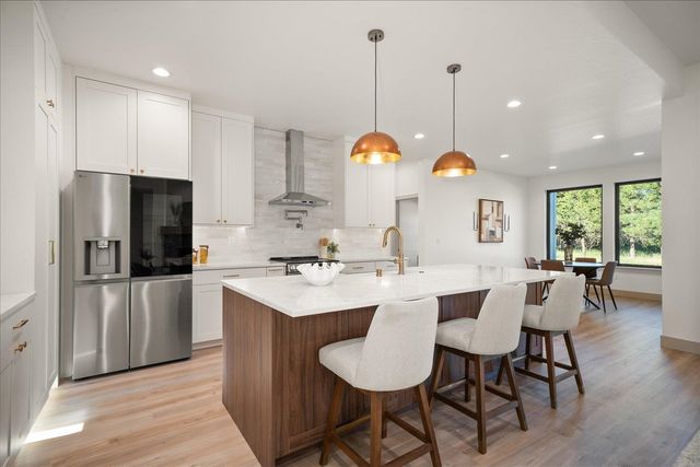 41094 N Gray Owl Ln, Deer Park, WA 99006