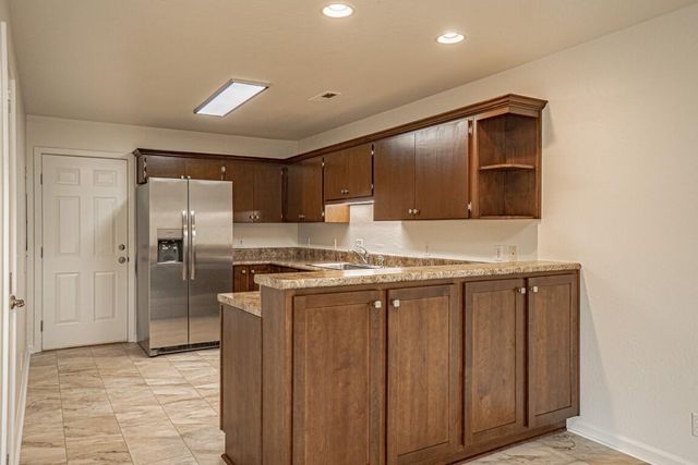 119 Oak Meadows Place, Ashland, OR 97520