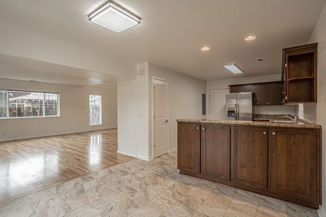 119 Oak Meadows Place, Ashland, OR 97520